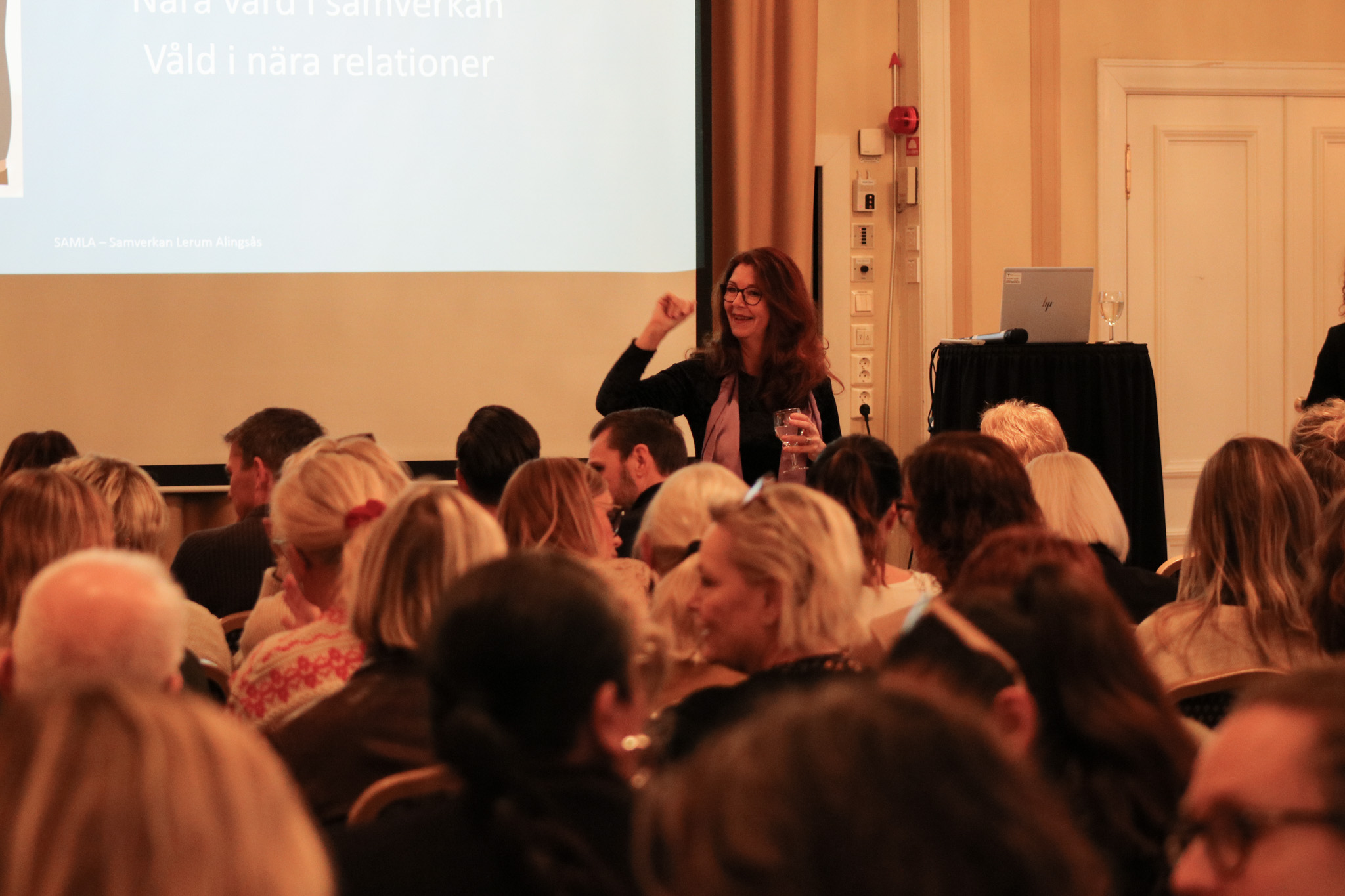 Talare inför publik